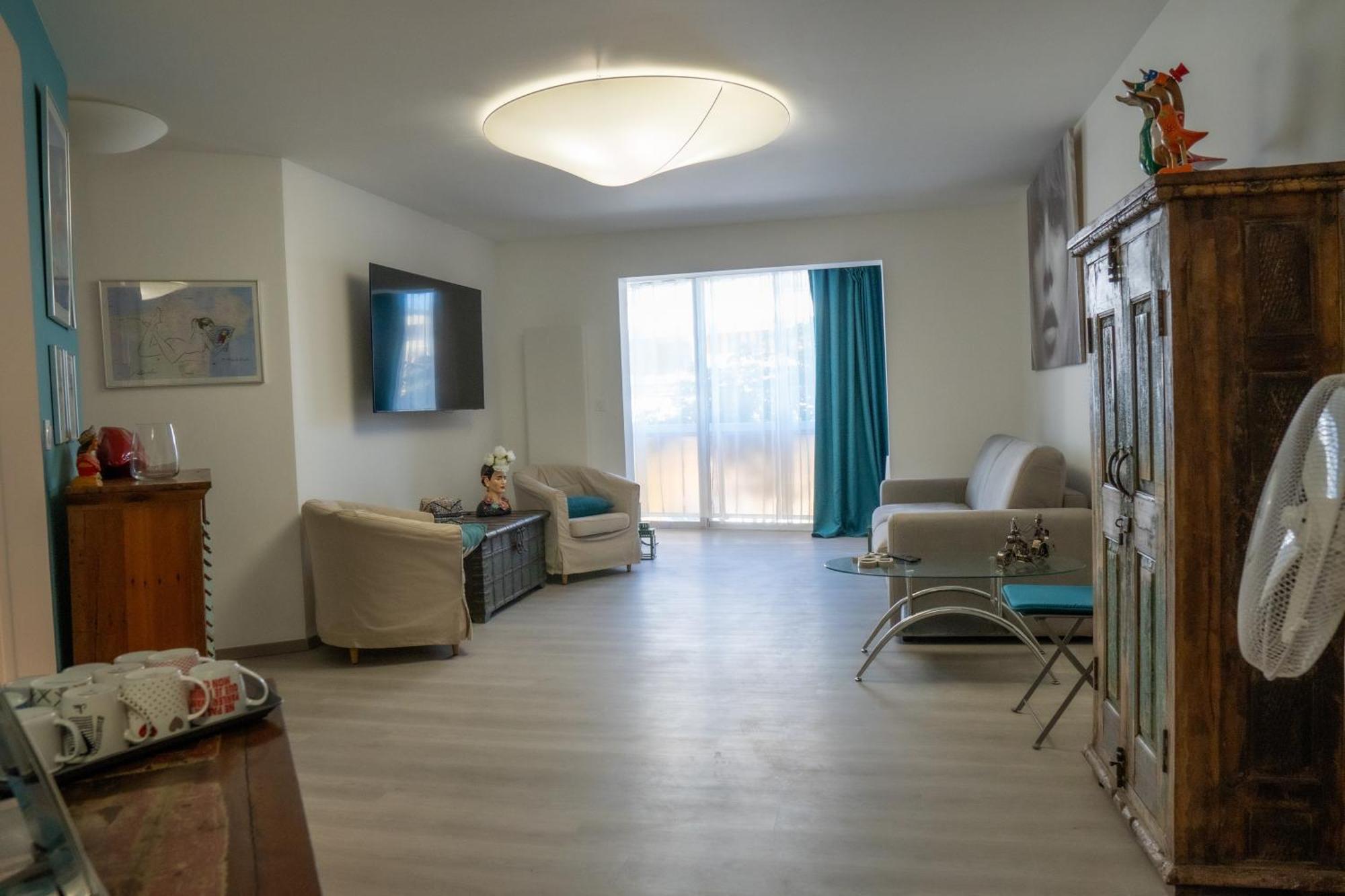 T2! 3 Ou 4 Personnes Centre Ville Neuf Avec Garage Санари-сюр-Мер Экстерьер фото
