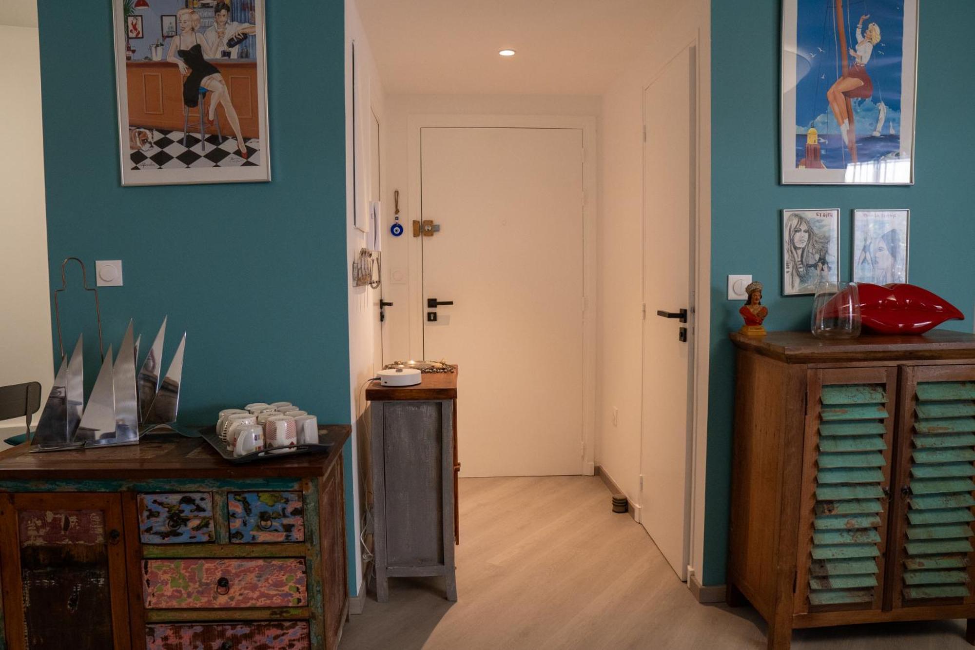 T2! 3 Ou 4 Personnes Centre Ville Neuf Avec Garage Санари-сюр-Мер Экстерьер фото